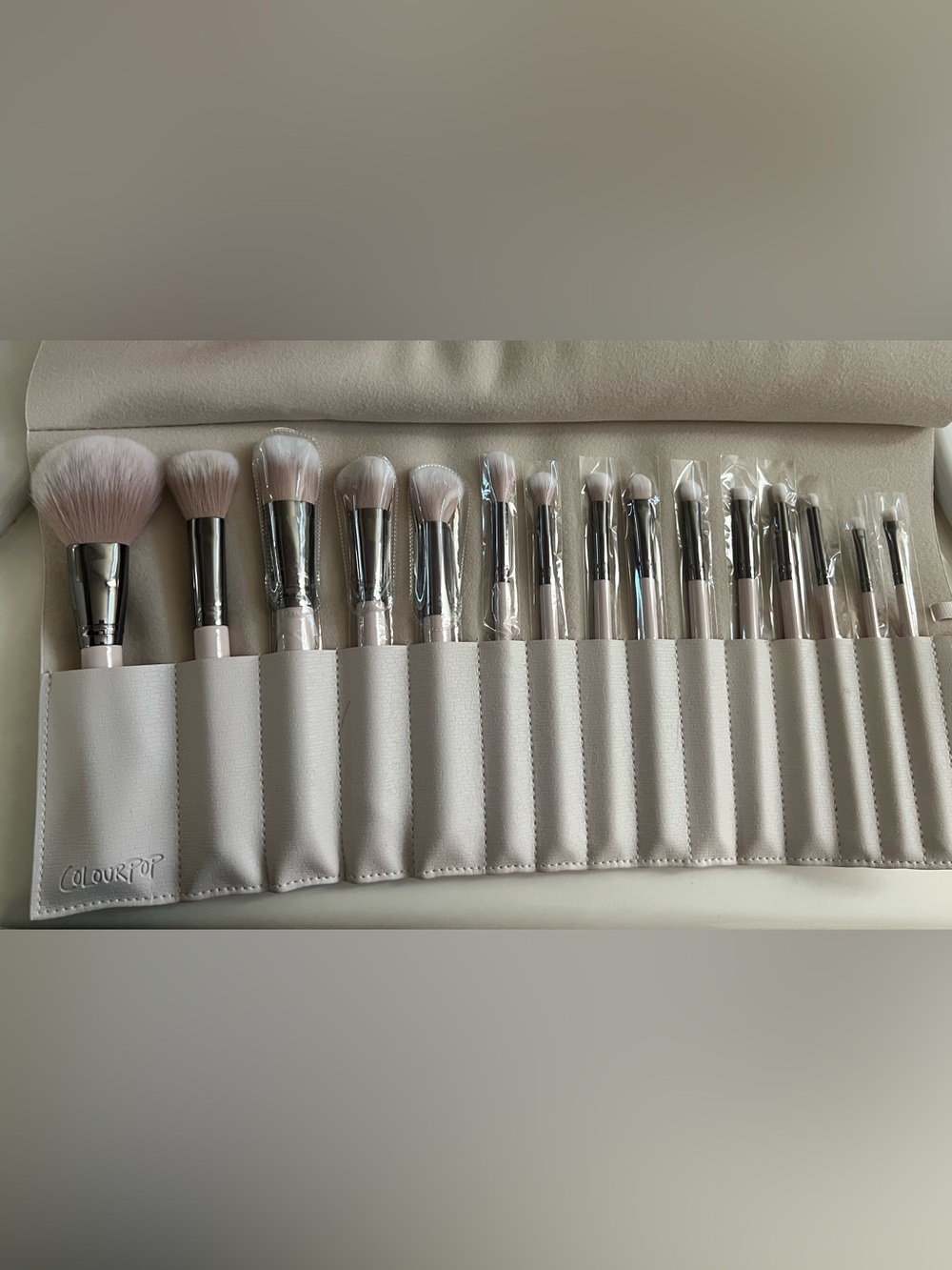 Colourpop makeup brush set